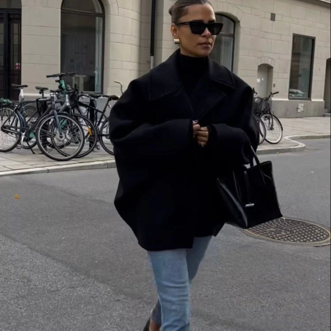Chic Double Breasted Coat – Oversized Wool Blend