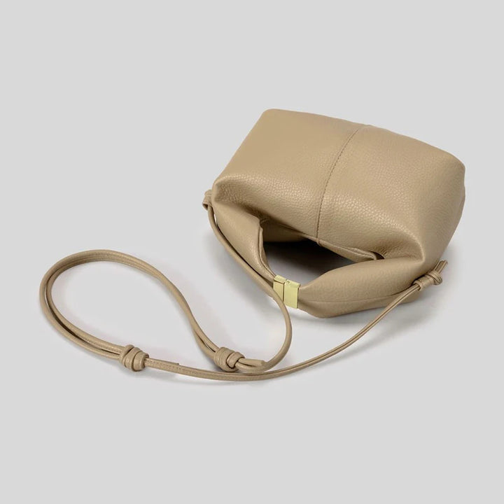 Theodora - trendy kleine handtas met doosje